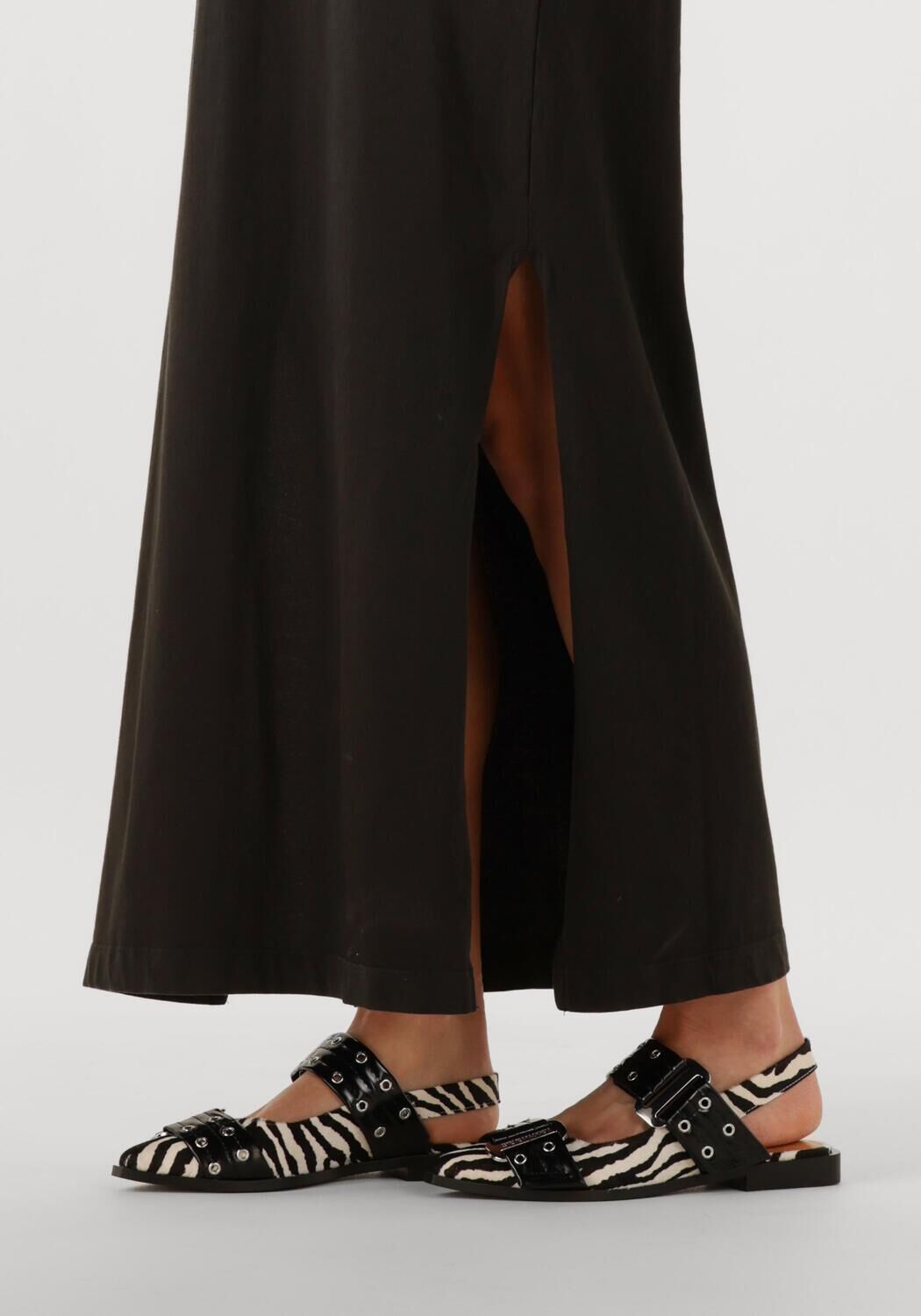 Schwarze STEVE MADDEN Slingbacks GRAND AVE-L - large