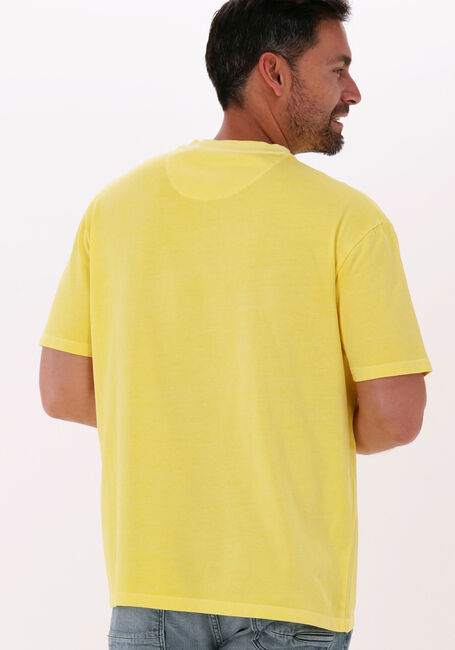 Gelbe LYLE & SCOTT T-shirt PIGMENT DYE T-SHIRT - large