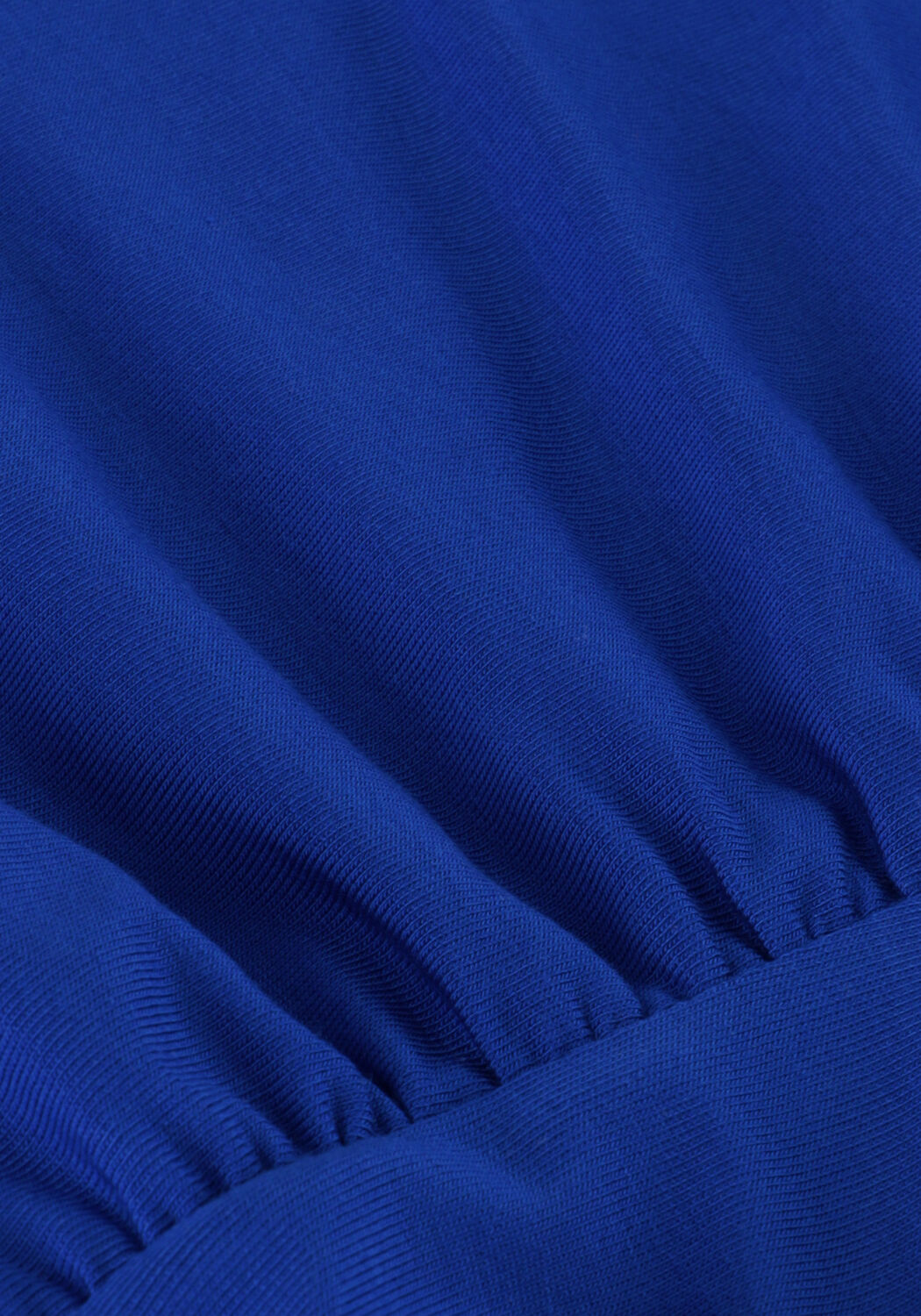 Blaue JANSEN AMSTERDAM Top TC136 TOP SHORT RUFFLED SLEEVE V-NECK - large