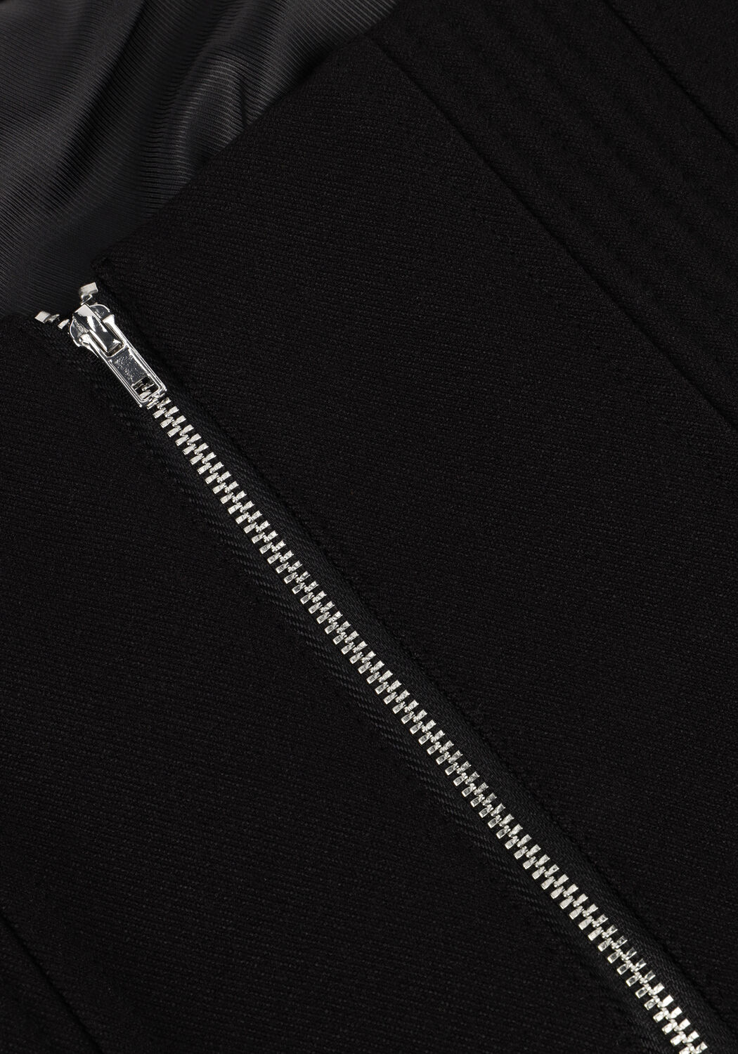 Schwarze NOTRE-V Top NV-ELLEN - large