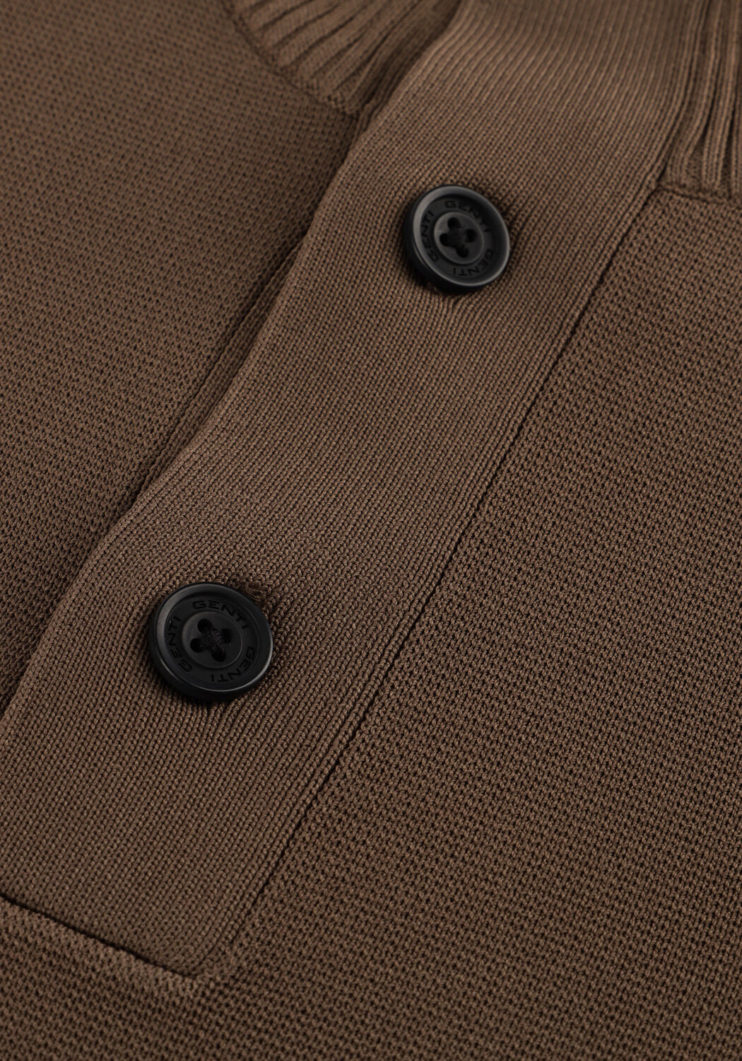 Braune GENTI Pullover TURTLE 3 BUTTON LS - large