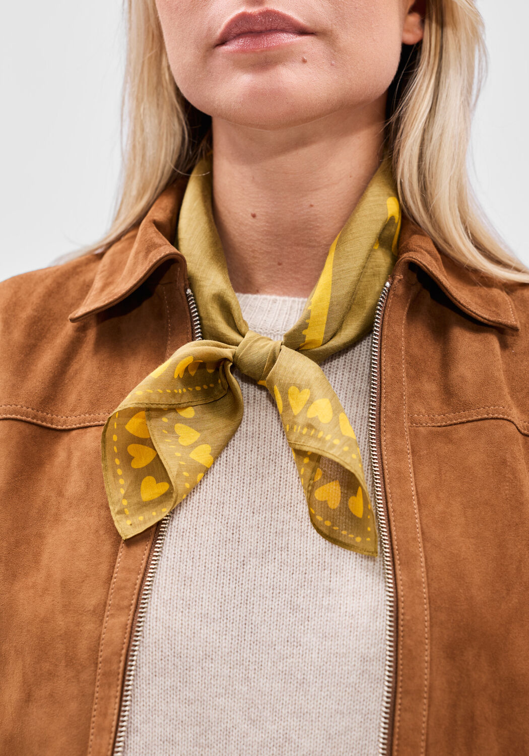 Khaki BONNIE STUDIOS Schal LOVE ME DO SCARF - medium