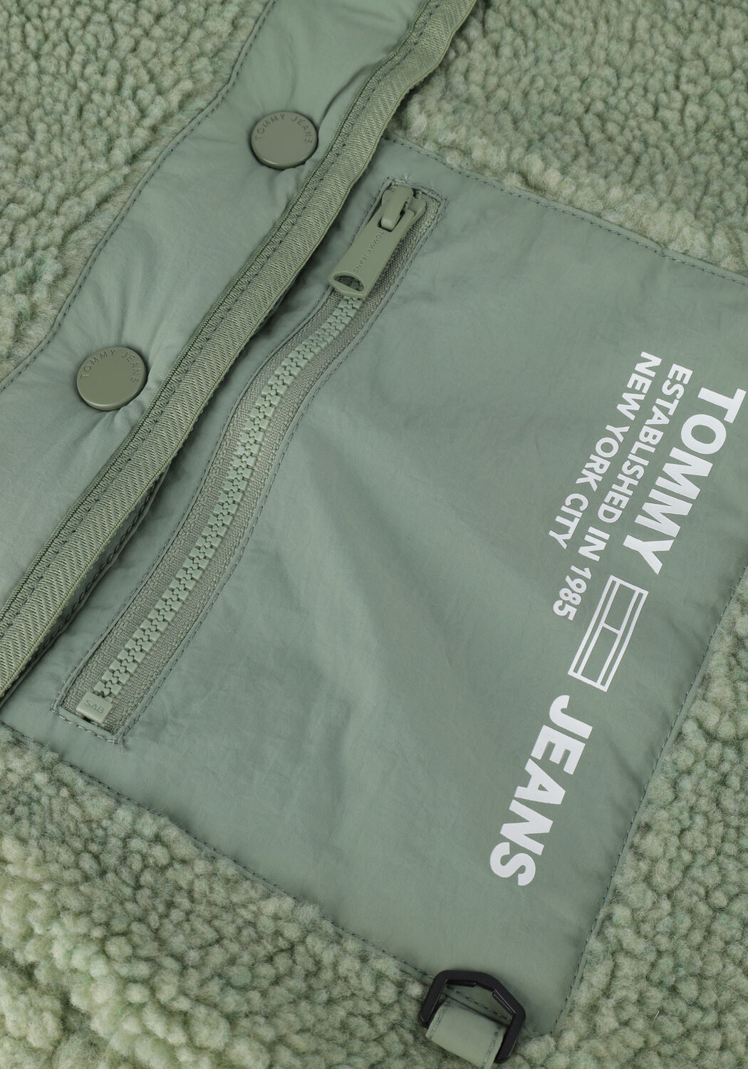 Gr&uuml;ne TOMMY JEANS Teddy-Jacke TJW REVERSIBLE SHERPA JACKET - large