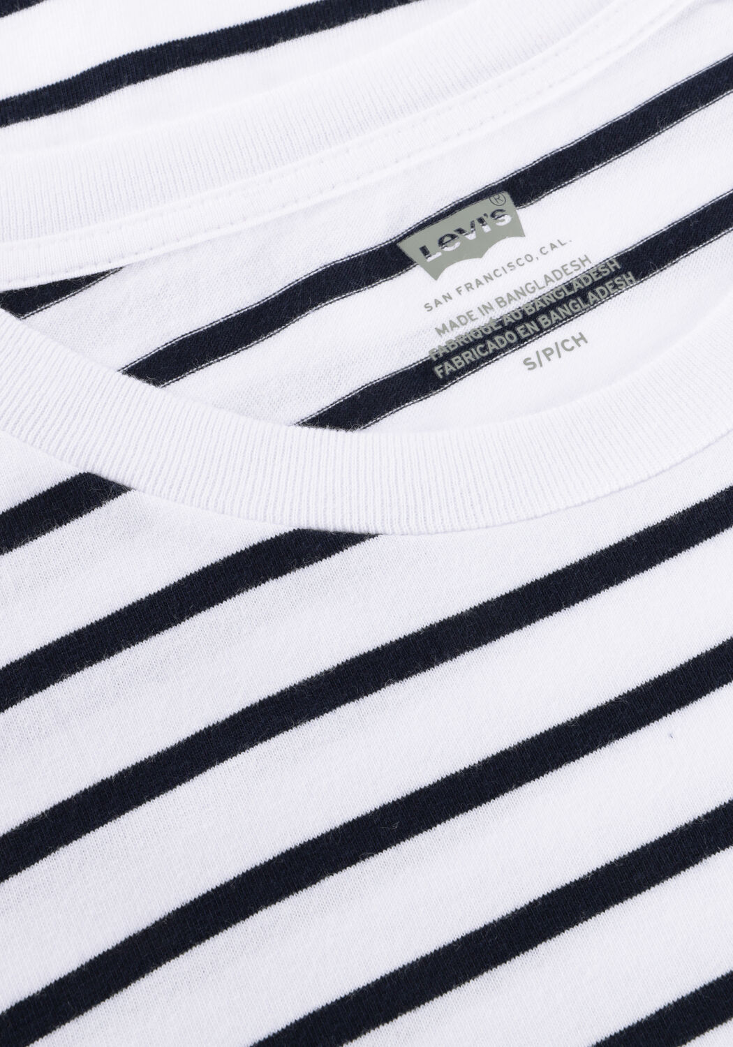 Wei&szlig;e LEVI'S T-shirt PERFECT TEE EMILY - large