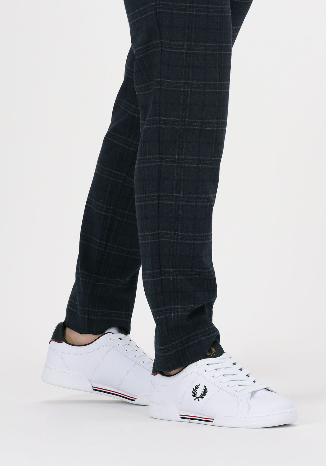 Schwarze FRED PERRY T-shirt TWIN TIPPED T-SHIRT | Omoda