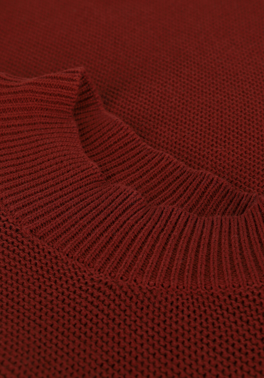 Braune MINIMUM Pullover LINEAH - large