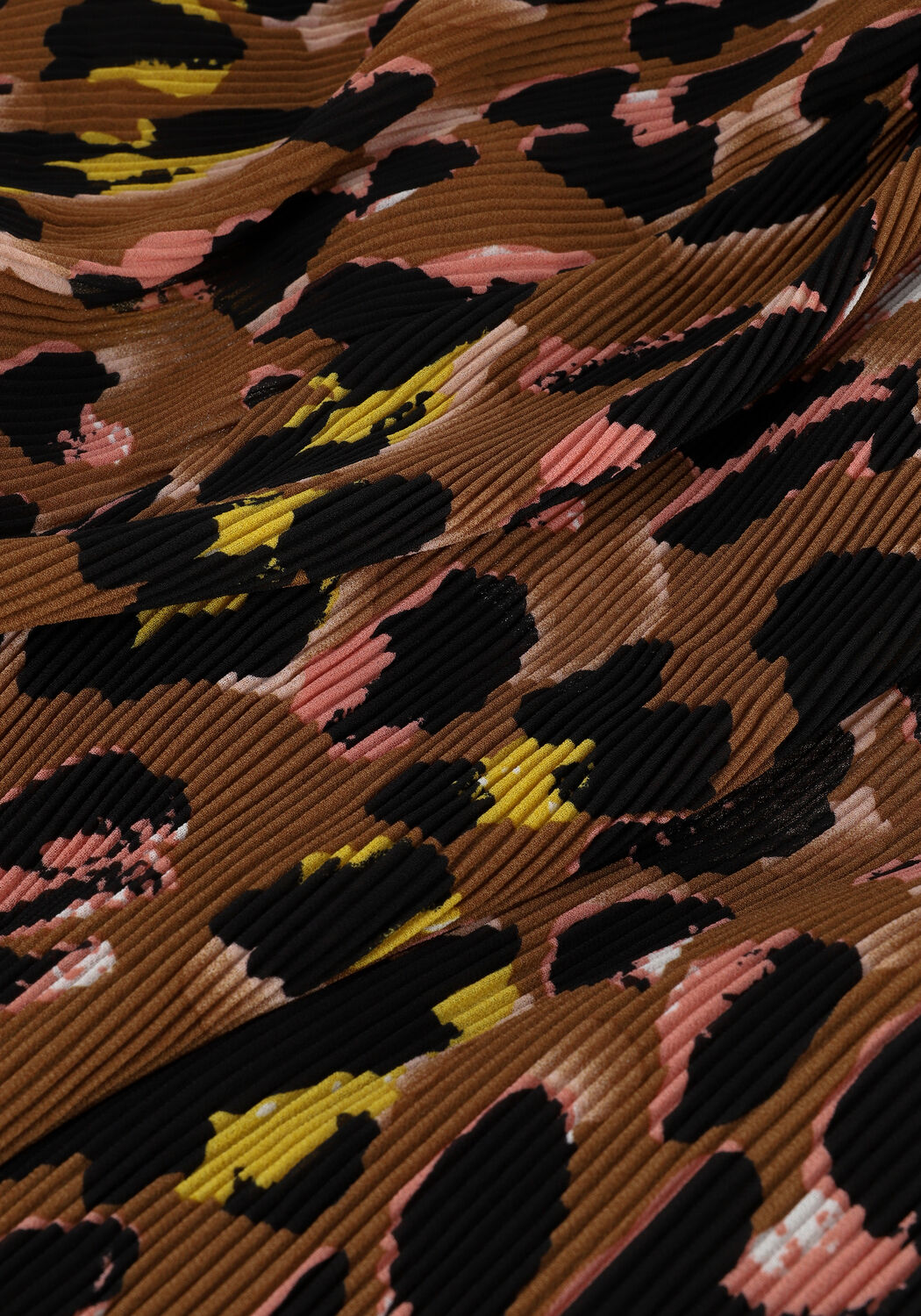 Braune Y.A.S. Midikleid YASPIPPA LS MIDI DRESS S. - large