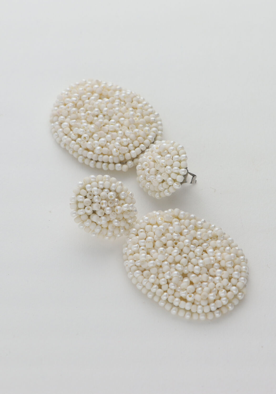 Creme PAULIE POCKET Ohrringe SMALL NAOMI EARRINGS - large