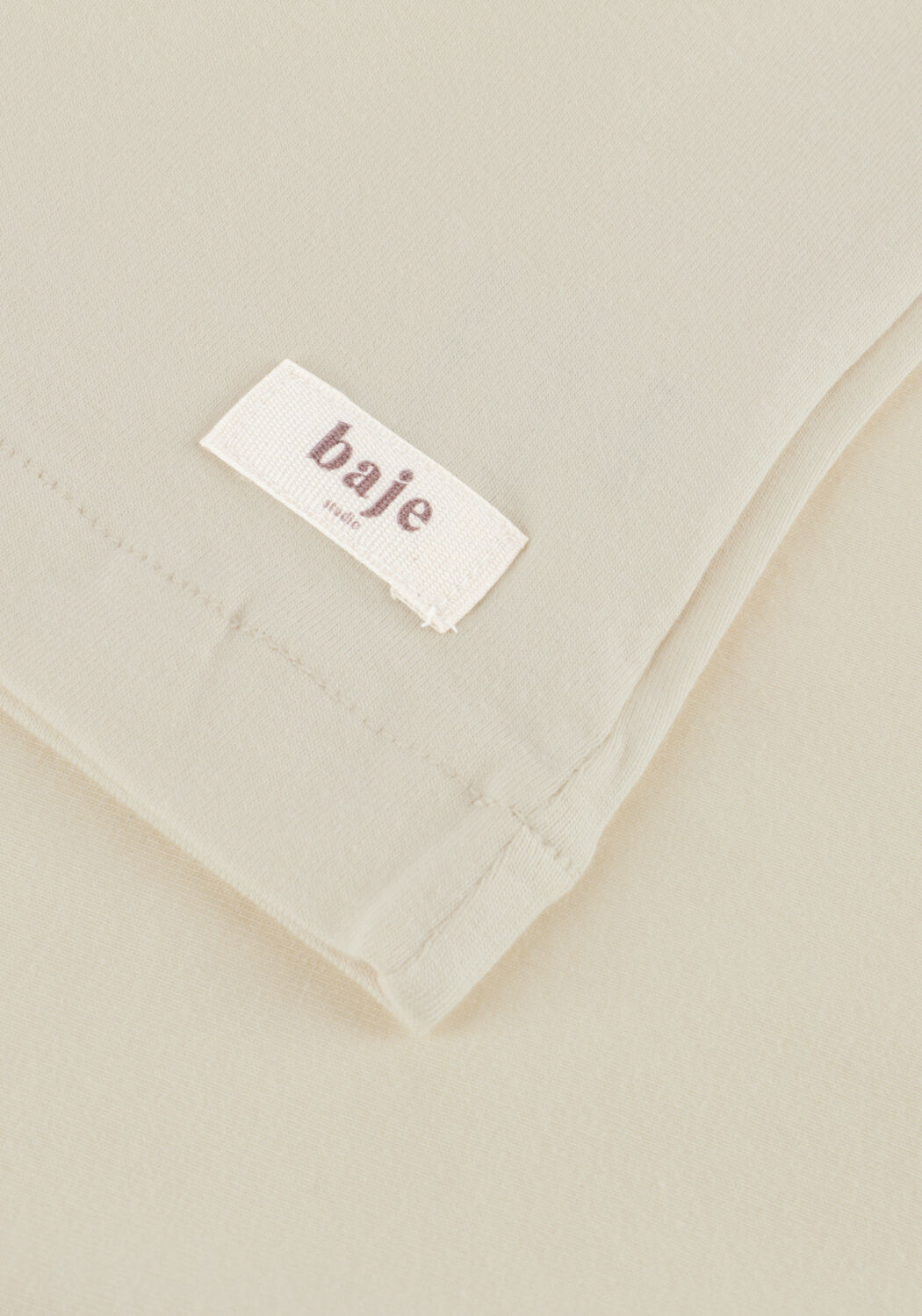 Ecru BAJE STUDIO T-shirt BLESS - large