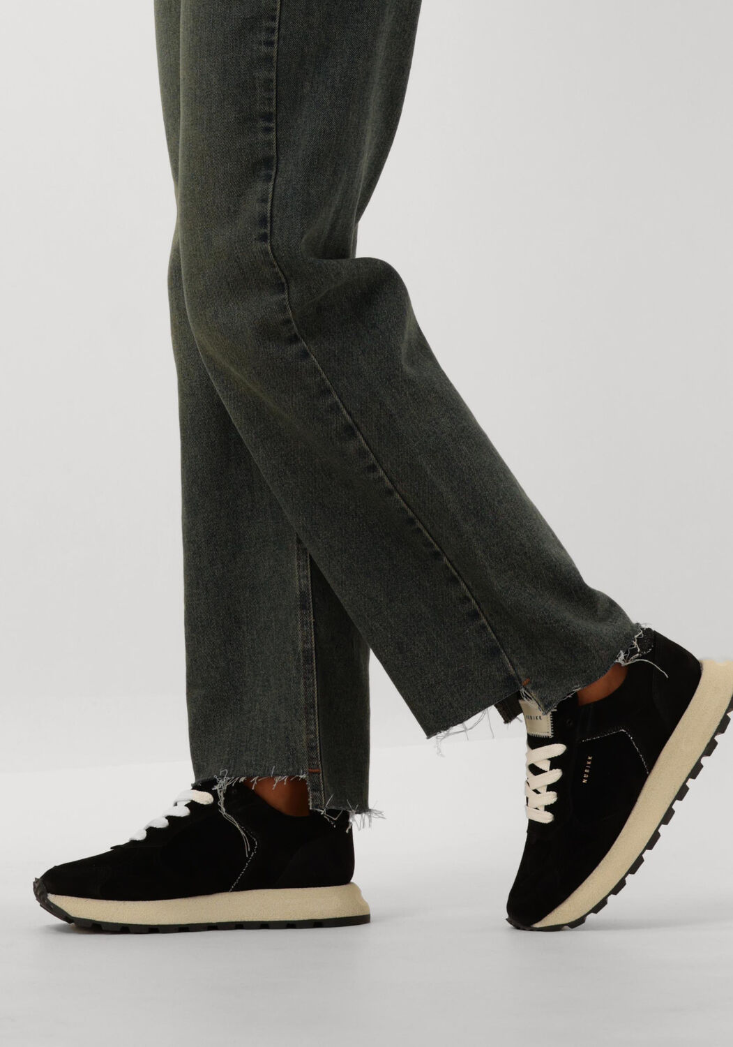 Schwarze NUBIKK Sneaker Low ROSE NOMAD FUR - large