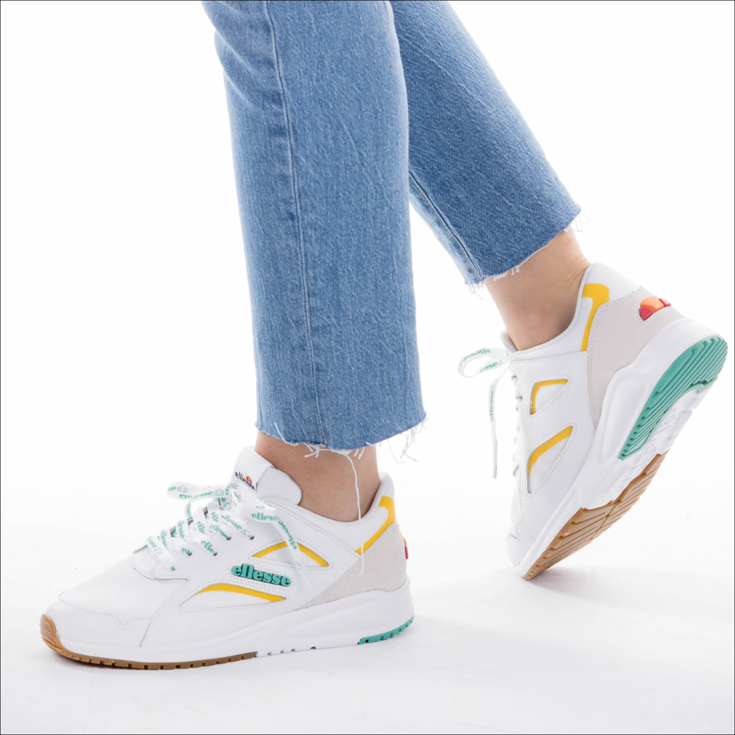 ellesse contest trainers