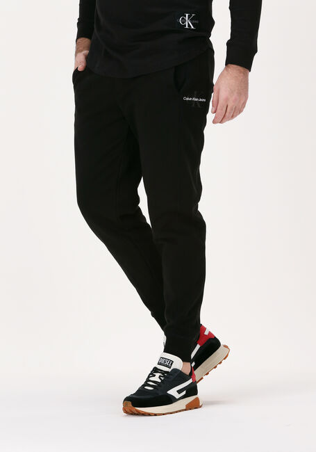 Schwarze CALVIN KLEIN Jogginghose MONOGRAM LOGO HWK PANT - large