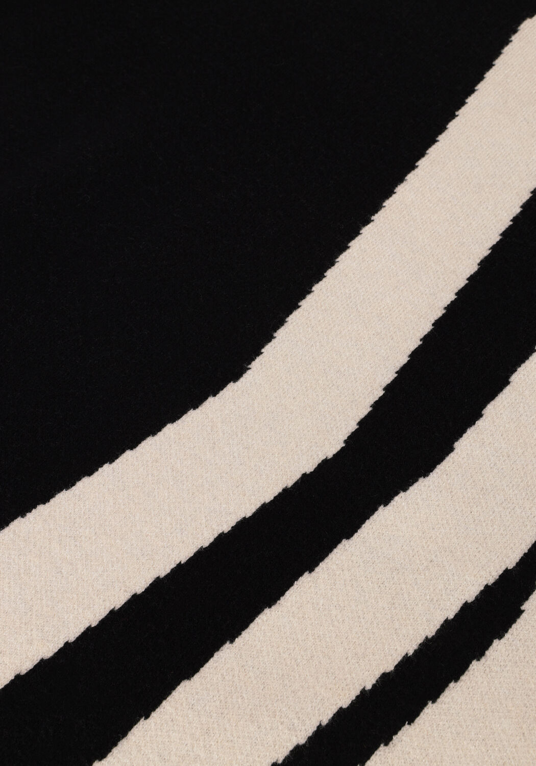 Schwarze OBJECT Minikleid OBJRAY L/S KNIT ROLLNECK DRESS - large