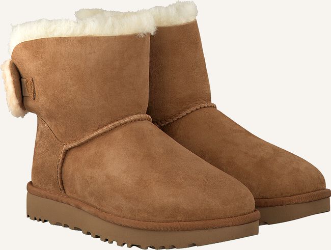 Camelfarbene UGG Winterstiefel ARIELLE Camelfarbene UGG Winterstiefel ARIELLE - large