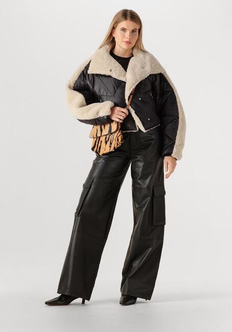 Schwarze IBANA Jack CAELI - large