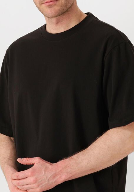 Schwarze MATINIQUE T-shirt MAHUDSON 73 - large