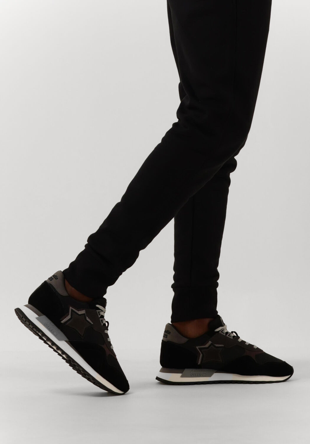 Schwarze ATLANTIC STARS Sneaker Low DRACOC - large