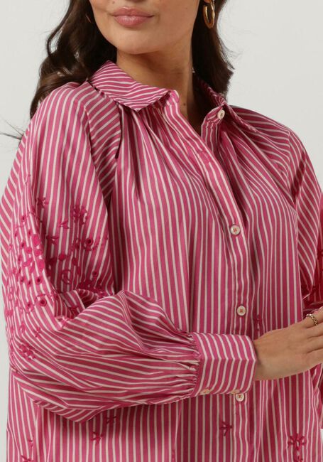 Rosane SCOTCH & SODA Minikleid STRIPED SHIRT DRESS WITH EMBROIDERY DETAIL IN ORGANIC COTTON - large