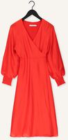 Orangene GESTUZ Midikleid LUELLA LONG WRAP DRESS Orangene GESTUZ Midikleid LUELLA LONG WRAP DRESS - medium
