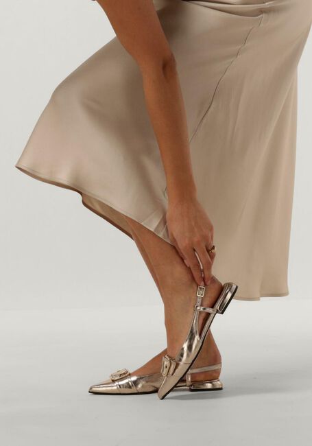 Goldfarbene NOTRE-V Slingbacks 12250 - large