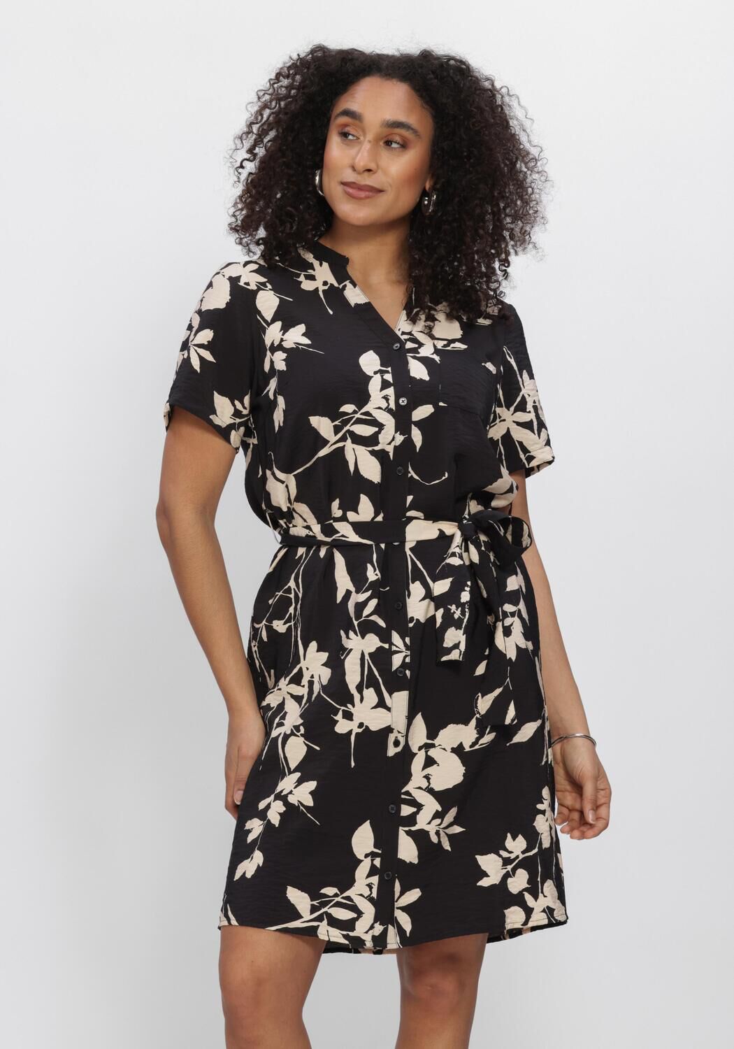 Schwarze OBJECT Minikleid OBJJACIRA S/S SHIRT DRESS - large