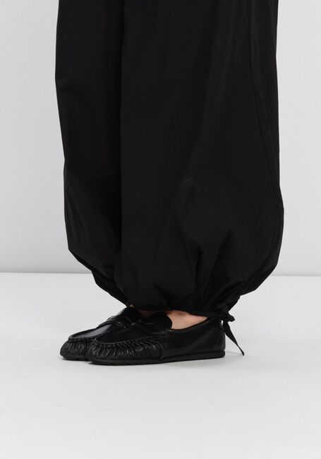 Schwarze NUBIKK Loafer RILEY MIO - large