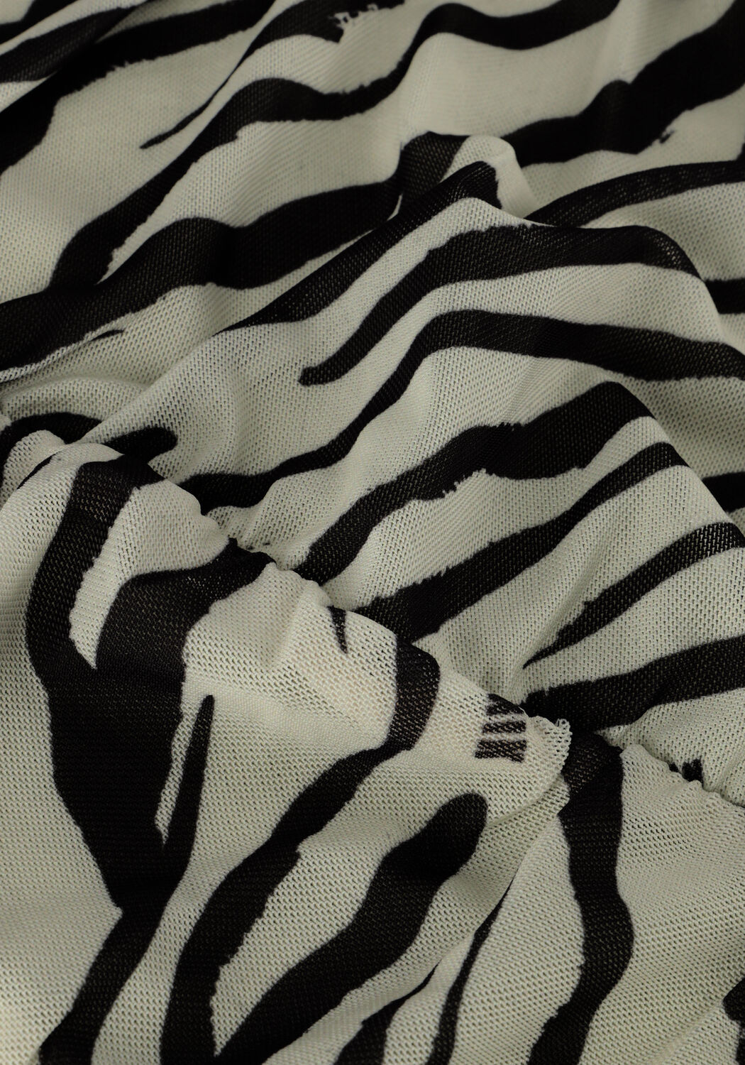Schwarze NIK & NIK Minikleid ZEBRA MESH DRESS - large