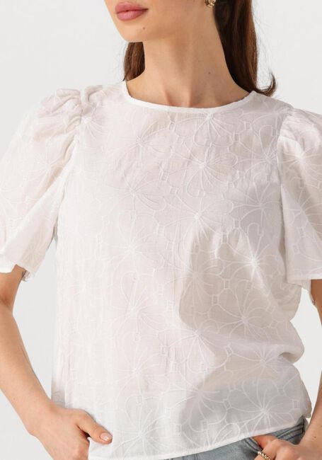 Weiße OBJECT Top OBJILLY S/S RE O-NECK TOP 138 - large