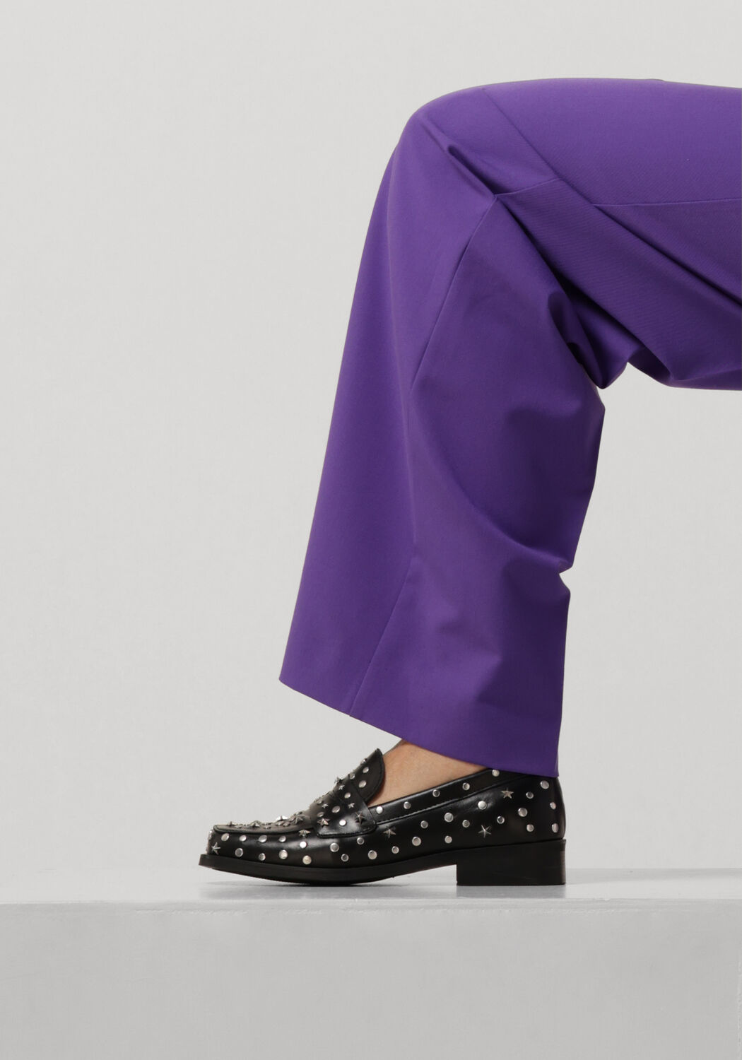 Schwarze FABIENNE CHAPOT Loafer PIM STUDS - large