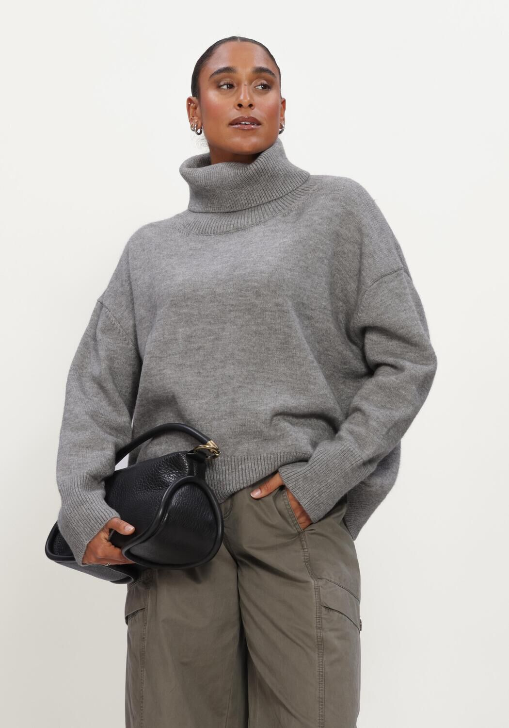 Graue BOII STUDIOS Pullover OLGA - large