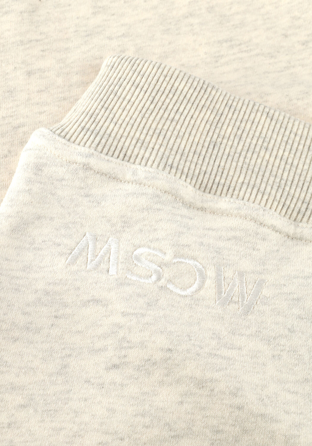 Nicht-gerade weiss MOSCOW Maxirock 57-03-ABY - large