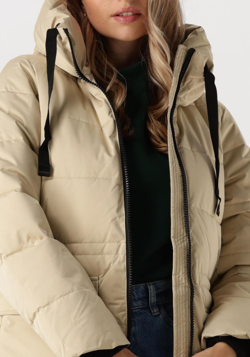 Beige MSCH COPENHAGEN Wattierte Jack MSCHPAVINARIA ZIP JACKET | Omoda