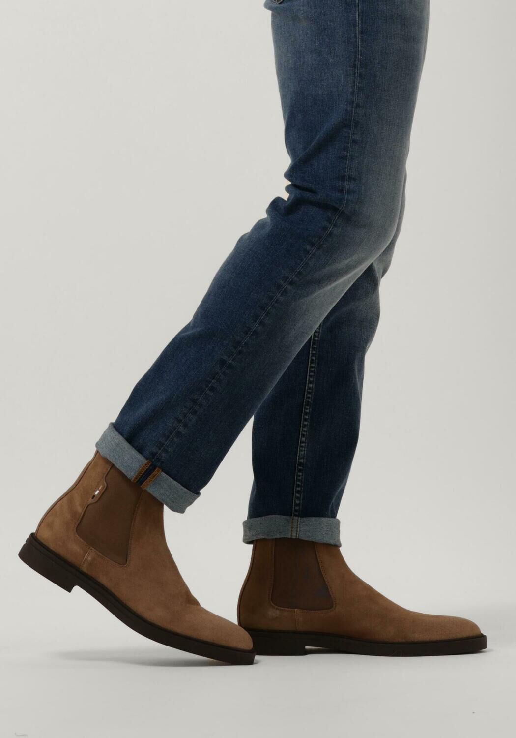 beige boss chelsea boots calev 1