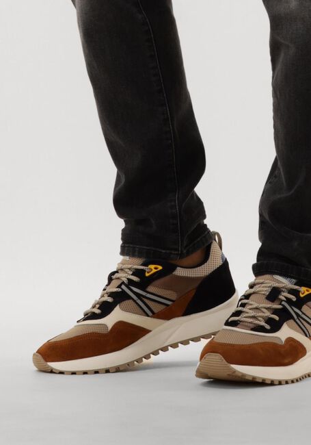 Camelfarbene FAGUO Sneaker Low URBANTRAIL RUNNING - large