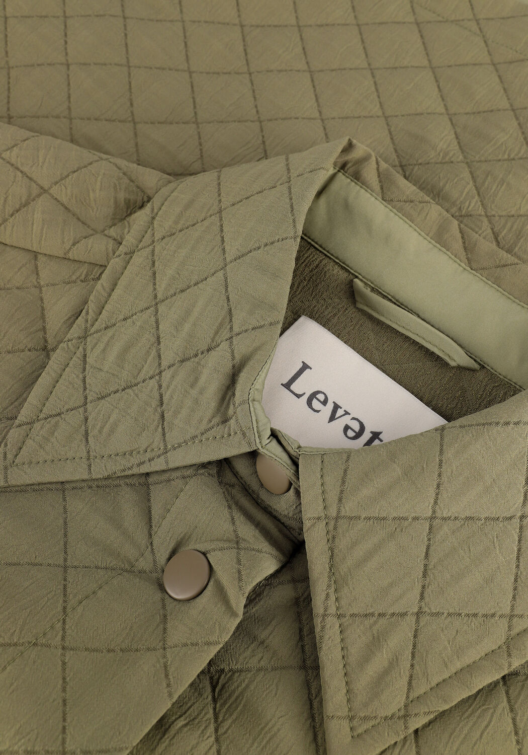 Gr&uuml;ne LEVETE ROOM Gilet SARAH 1 SHIRT - large