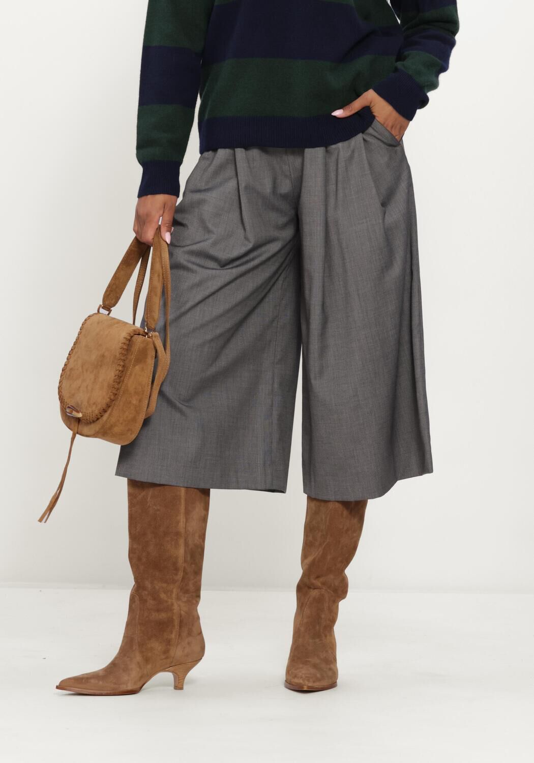 Graue BY-BAR Weite Hose MOWI BERMUDA SHORTS - large