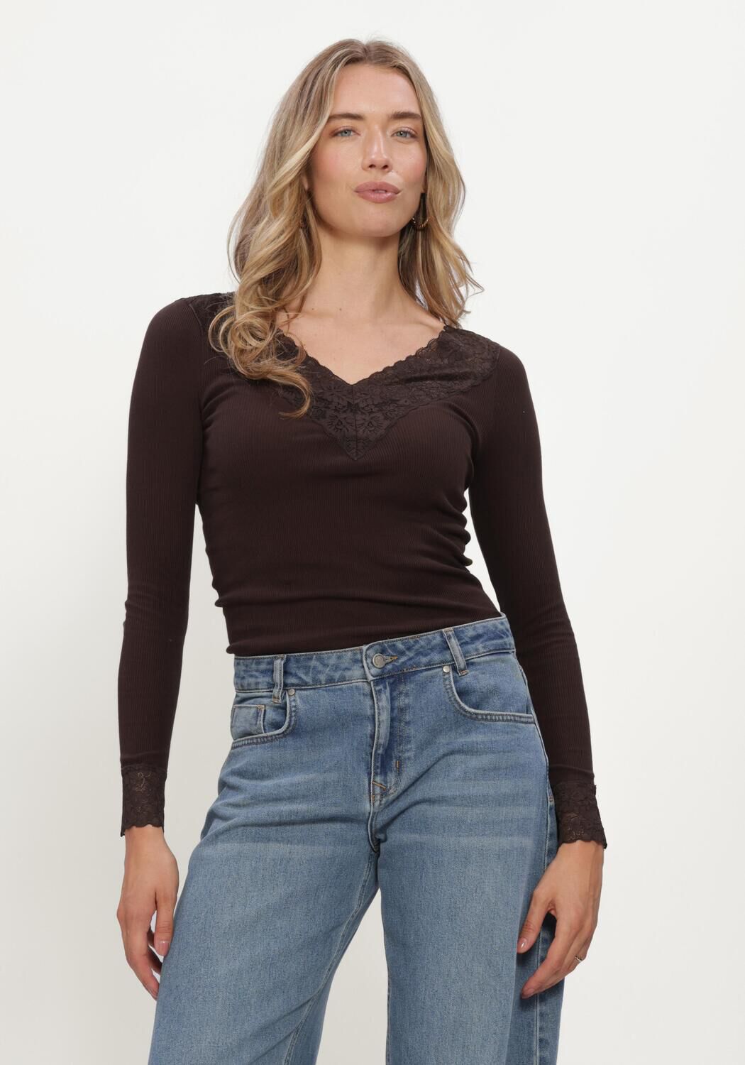 Braune ROSEMUNDE Top BERNADINE ORGANIC LS V-NECK LACE - large