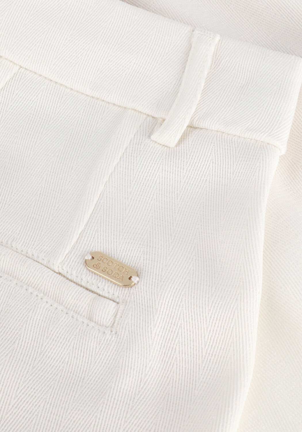 Nicht-gerade weiss SCOTCH & SODA Kurze Hose STRUCTURED TAILORED HIGH-RISE SHORT - large