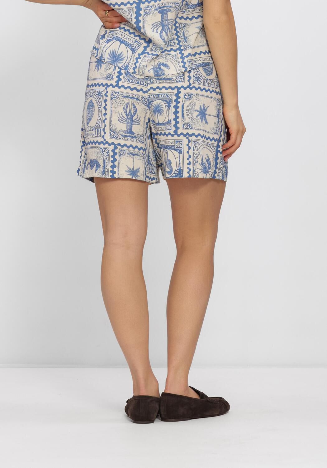 Beige OBJECT Kurze Hosen OBJVIMA HW SHORTS - large
