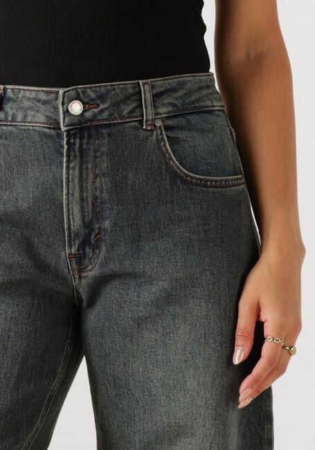 Schwarze MY ESSENTIAL WARDROBE Straight leg jeans BALOOMW 139 HIGH BARREL - large
