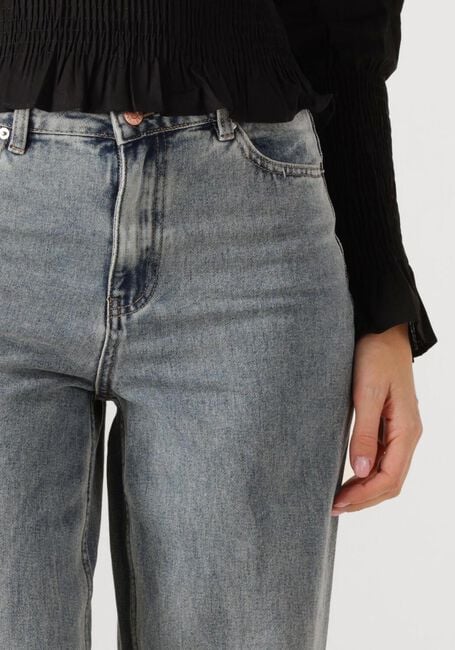 Hellblau Y.A.S. Straight leg jeans YASTIRA HMW JEANS S. - large