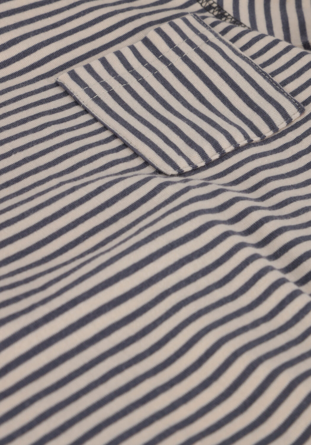 Graue KOKO NOKO T-shirt T46875 - large