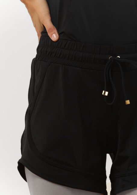Schwarze DEBLON SPORTS Hosen KATE SHORTS - large