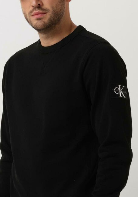 Schwarze CALVIN KLEIN Sweatshirt MONOGRAM SLEEVE BADGE CN - large