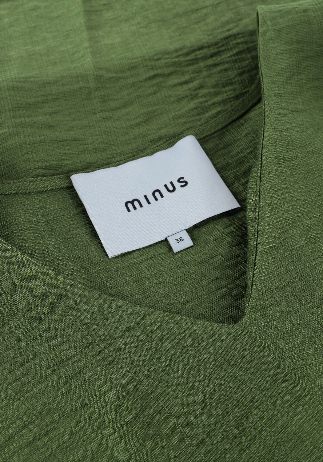 Gr&uuml;ne MINUS Blusen SERIA V-NECK BLOUSE - large