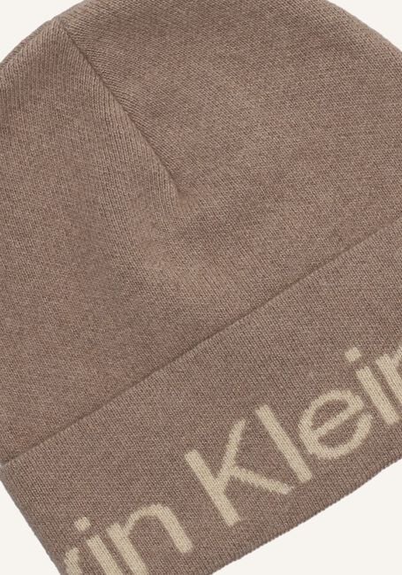 Taupe CALVIN KLEIN Mütze LOGO BEANIE Taupe CALVIN KLEIN Mütze LOGO BEANIE - large