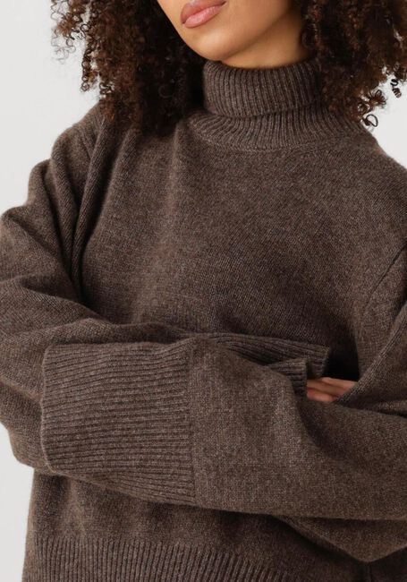 Braune SECOND FEMALE Rollkragenpullover ALPHA KNIT T-NECK - large
