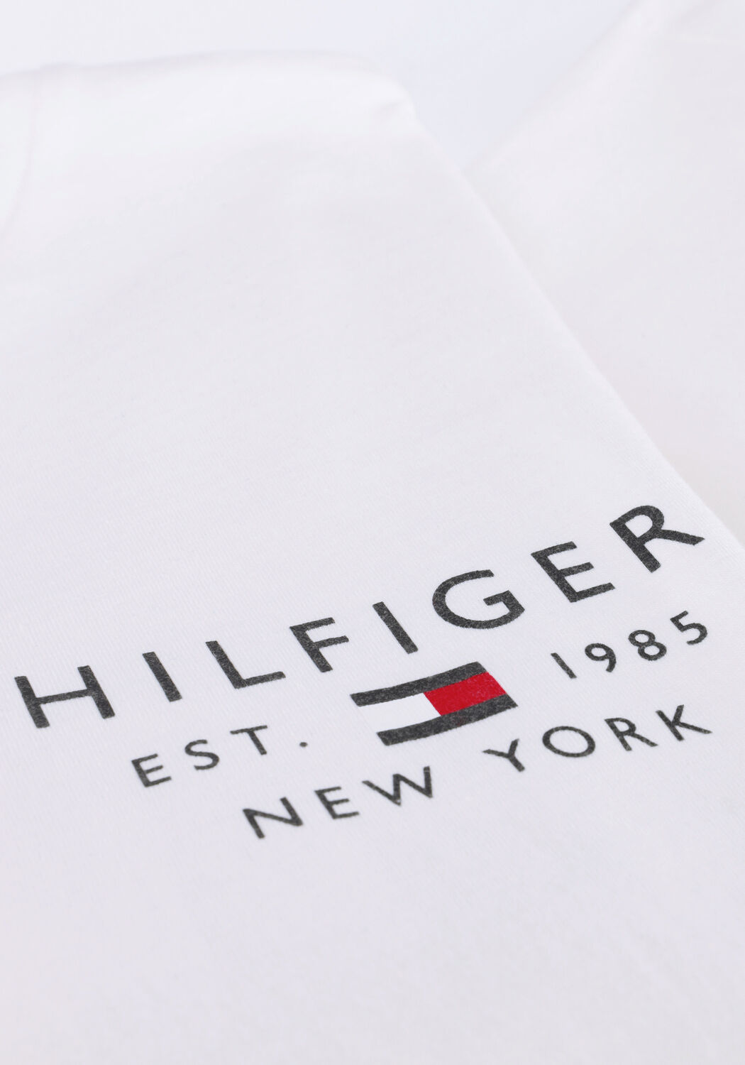 Wei&szlig;e TOMMY HILFIGER T-shirt BRAND LOVE SMALL LOGO TEE - large