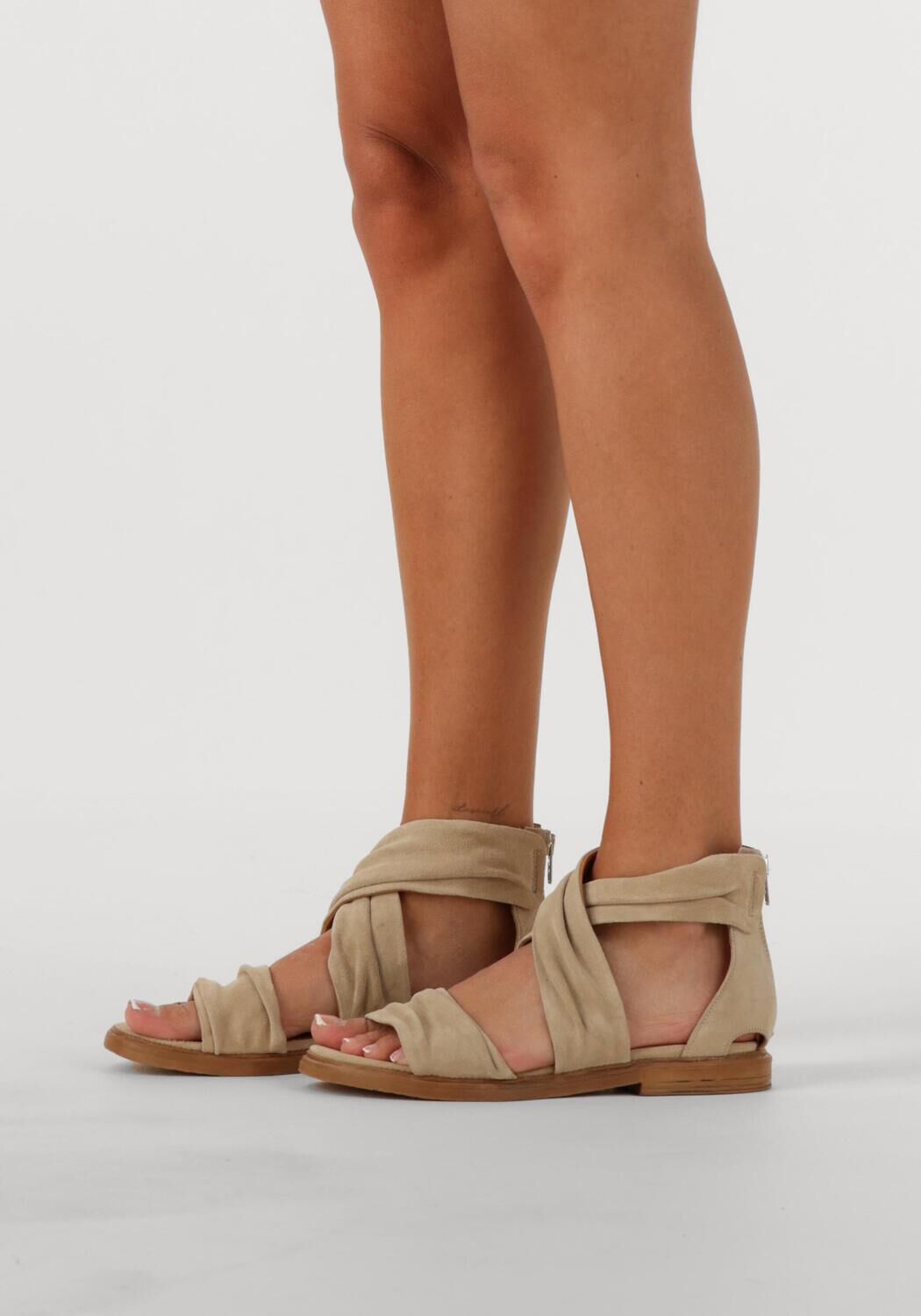 Beige NOTRE-V Flache Sandalen 1GAMBA102 - large
