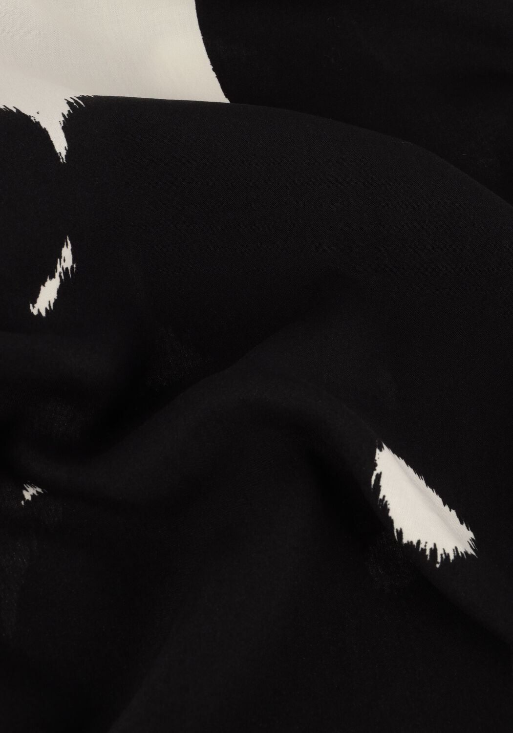 Nicht-gerade weiss JANSEN AMSTERDAM Blusen WBP764 BLOUSE PRINT WITH PUFFSLEEVES - large